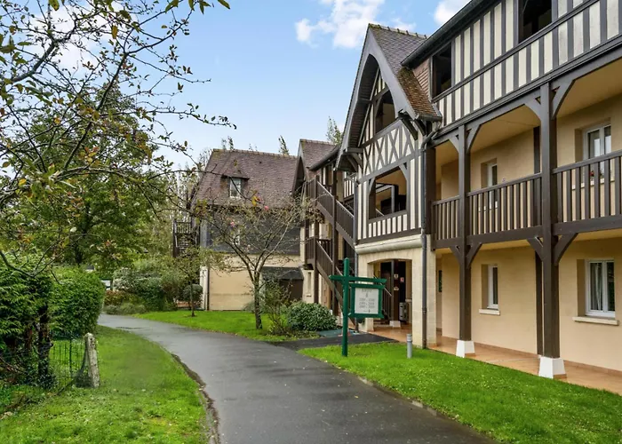 La Du Golf - Maeva - 2 Pieces 4 Personnes Selection Mae-1110 *